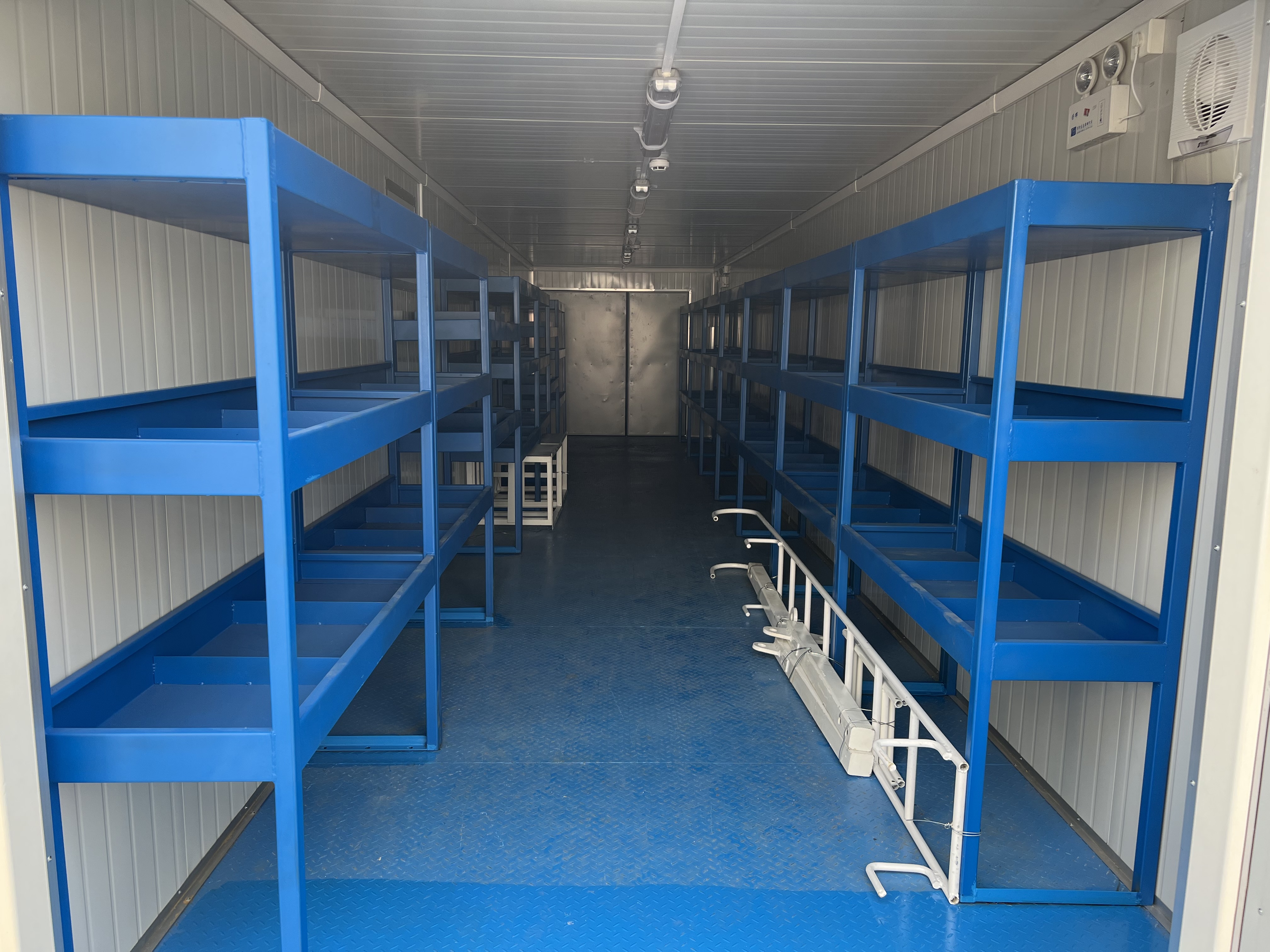 工具材料房发货