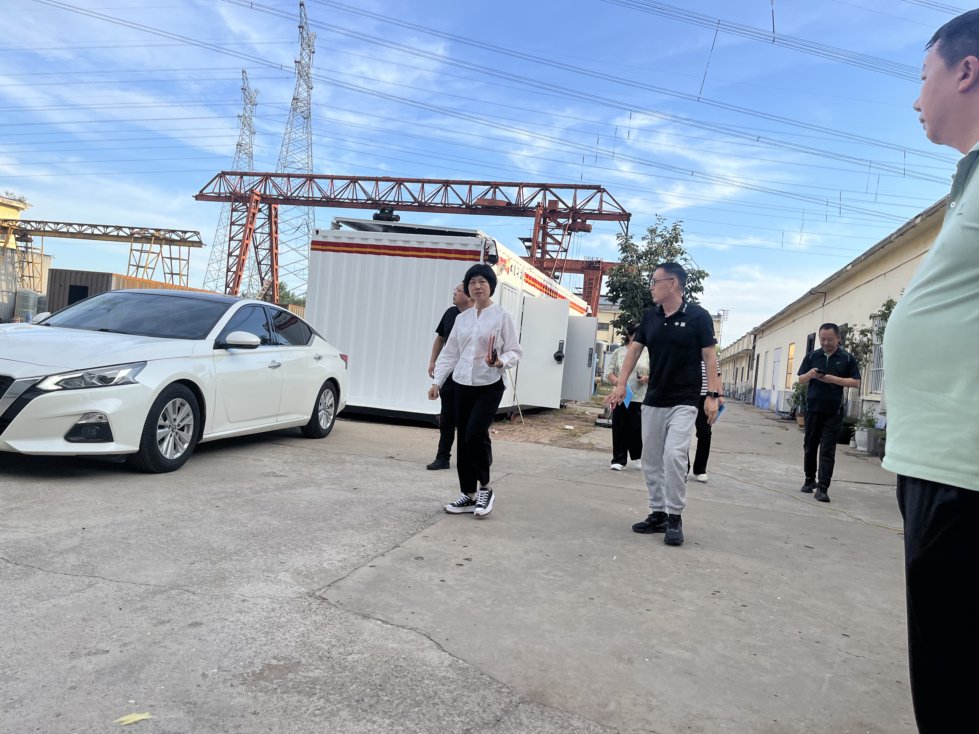 清丰县副县长及马庄桥镇长等多位领导到厂区指导工作